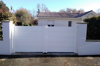 Installation d'un portail par Atlantique Concept Habitat