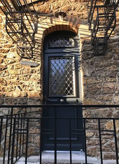 Porte d’entrée en PVC, en alu, en bois ou mixte à Buc ou à Versailles (78)