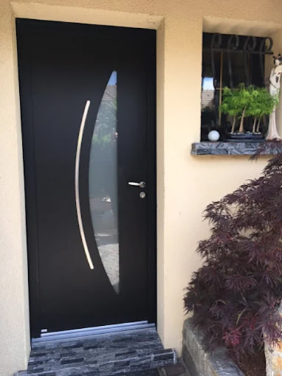 Porte d’entrée en PVC, en alu, en bois ou mixte à Herblay ou Éragny (95)