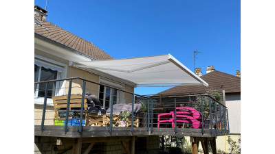 Pose d'un store banne à Gargenville (78)