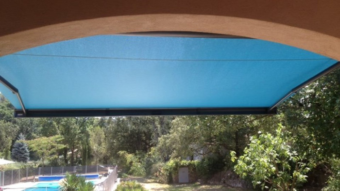 Pose de fenêtres PVC par AZUR WINDOW Lorenove à Trets