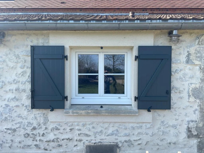 Fenêtre 120 x 60 : une ouverture horizontale sur mesure