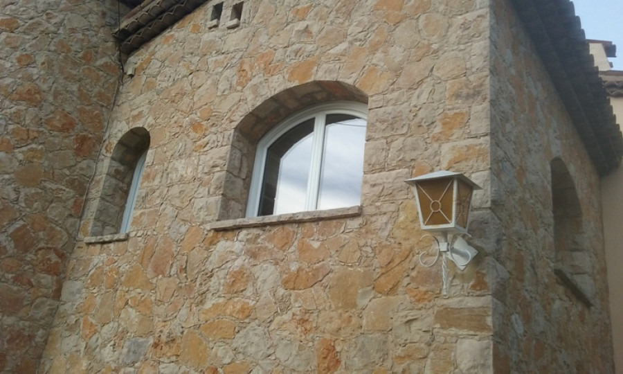 Fenêtre PVC  Evasion cintrée LORENOVE 
