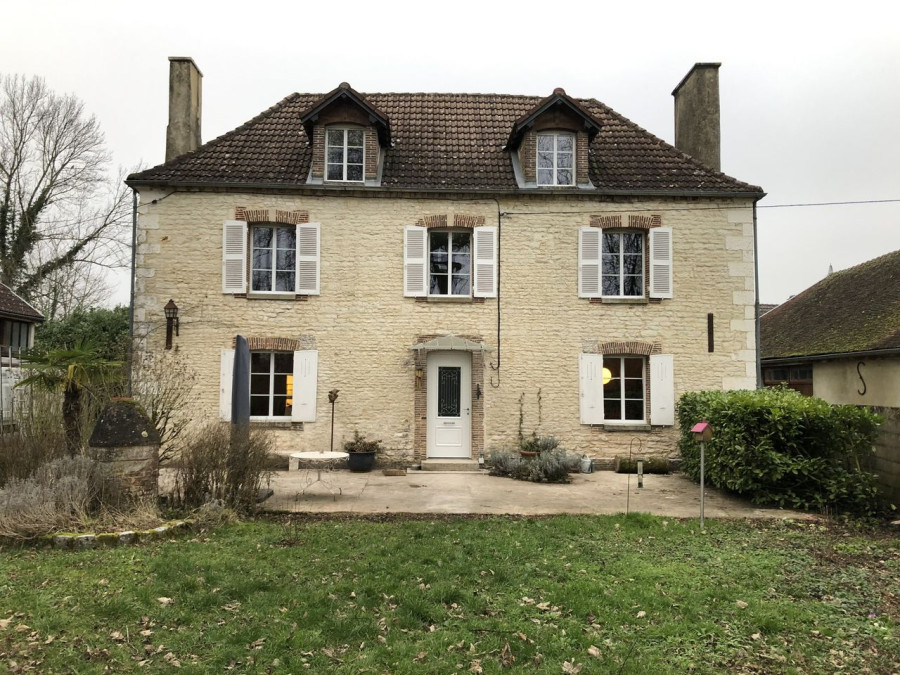 Avant / Après Pose de Fenêtres et Porte d'entrée en Aluminium