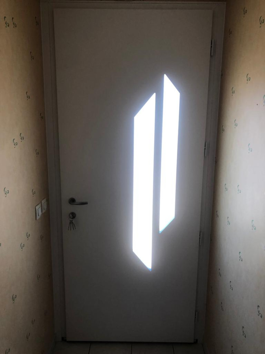 Remplacement d'une porte d'entrée aluminium à Gargenville (78)