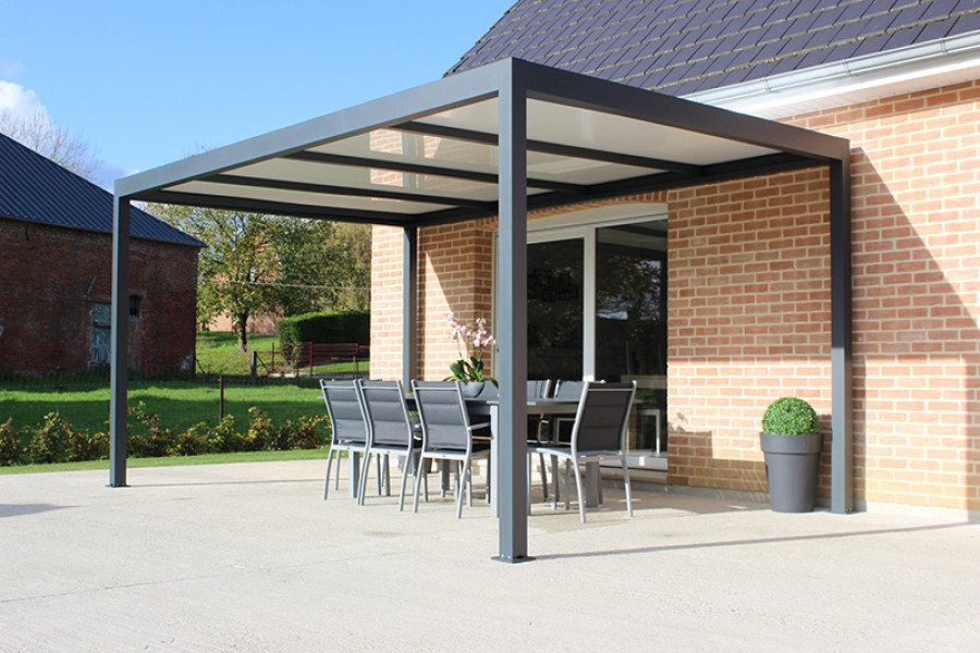 pergola a toit fixe