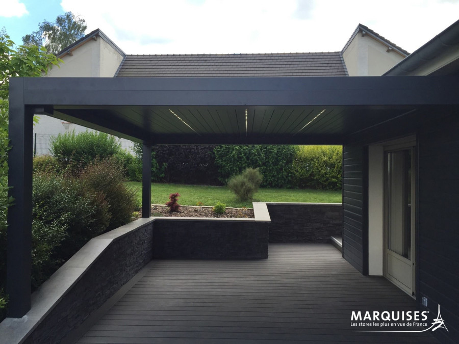 Pergola bioclimatique à Troyes : anticipez le printemps