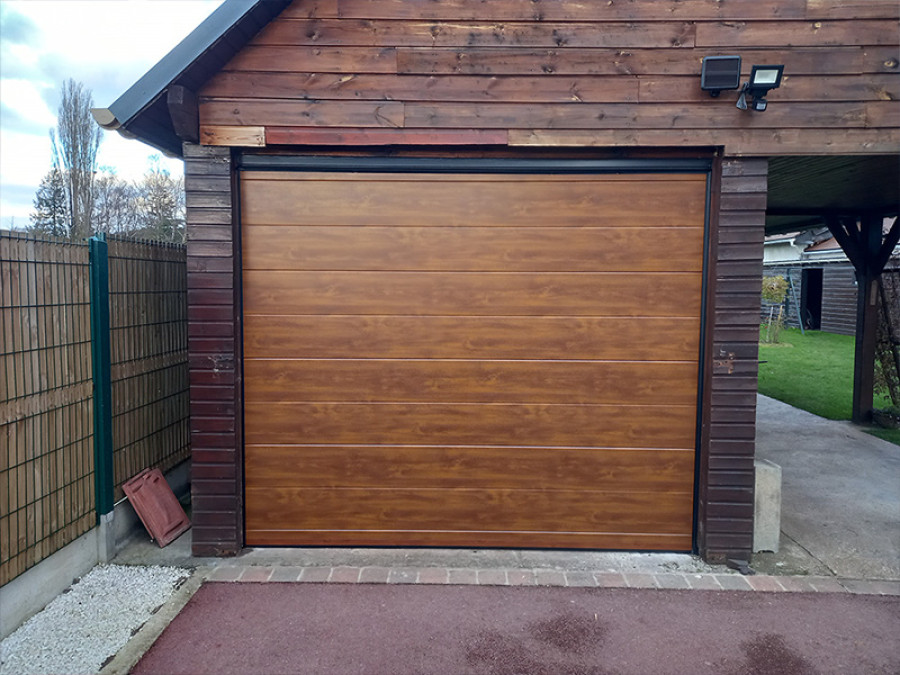 Rénovation d'une porte de garage à Pacy sur Eure (27)