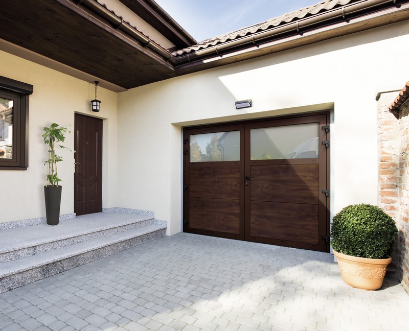 Porte de garage enroulable sur mesure par Lorenove